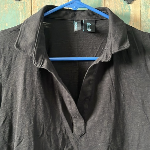 Cynthia Rowley women’s large short sleeve black polo - Picture 5 of 5